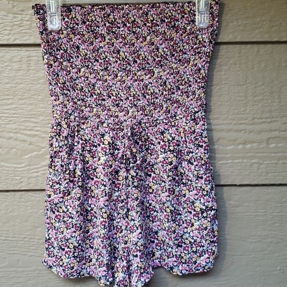 Band of Gypsies strapless floral romper XS - Picture 5 of 8